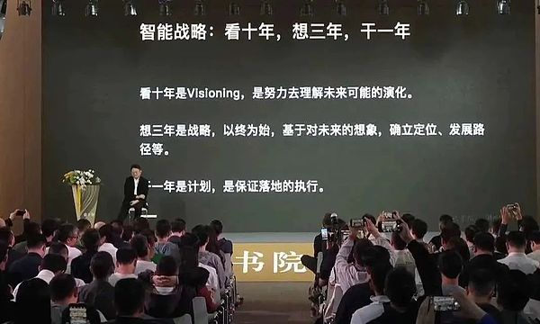 特朗普关税大棒落下，全球贸易或将陷入持久寒冬