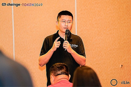 比特币：从边缘到主流的投资新宠